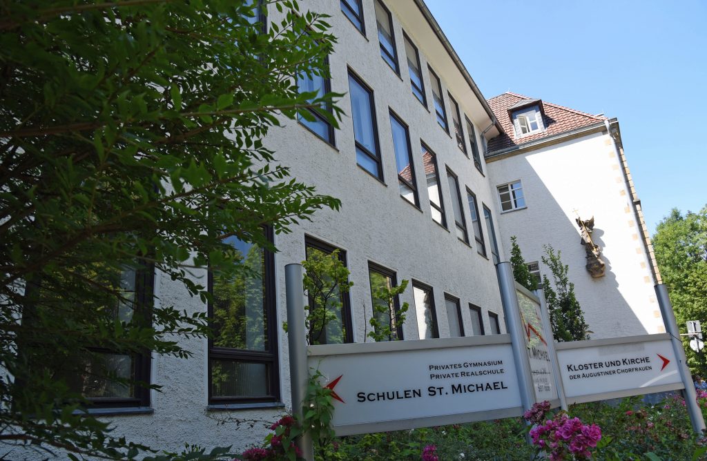 Schule im Erzbistum Paderborn: Realschule St. Michael, Paderborn