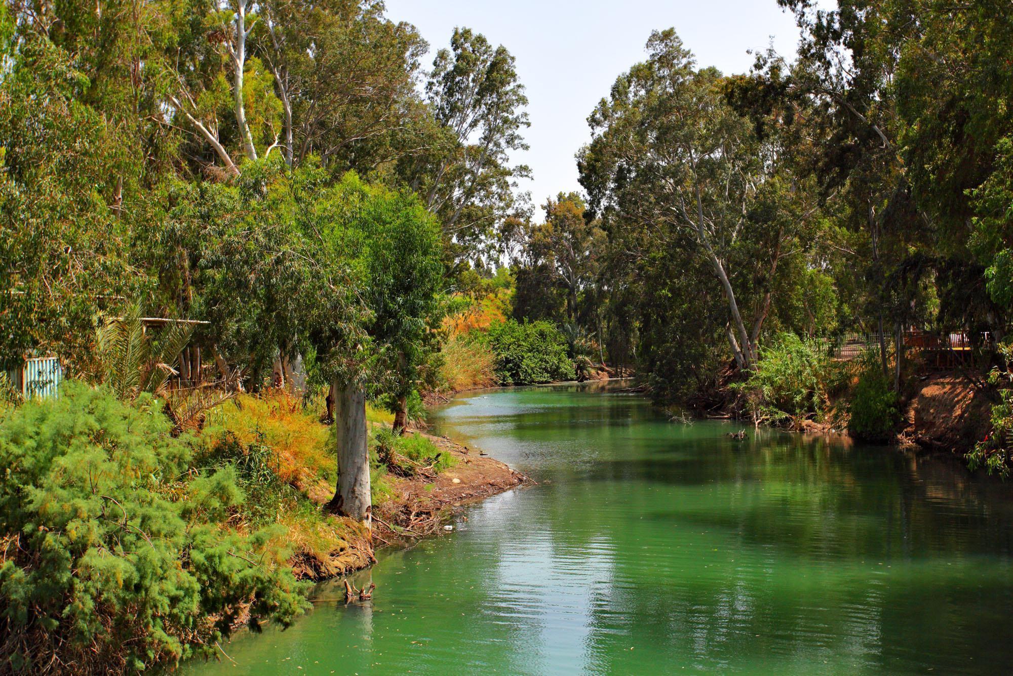 Der Fluss Jordan: Der Ort, dem Johannes seine Gefolgschaft taufte