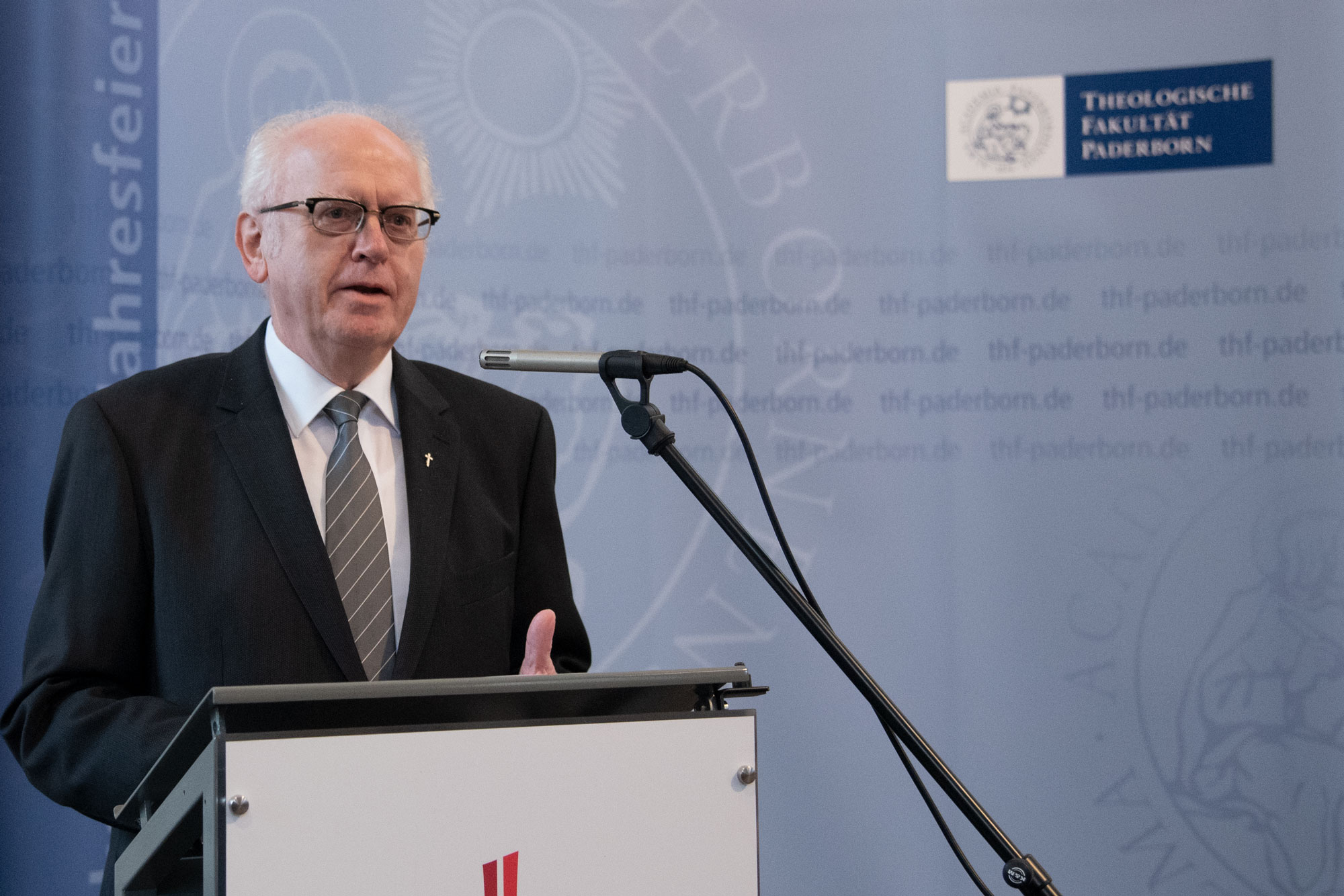 Prof. Dr. Josef Meyer zu Schlochtern hielt im Rahmen der Akademischen Jahresfeier der Theologischen Fakultät Paderborn seine Abschiedsvorlesung.