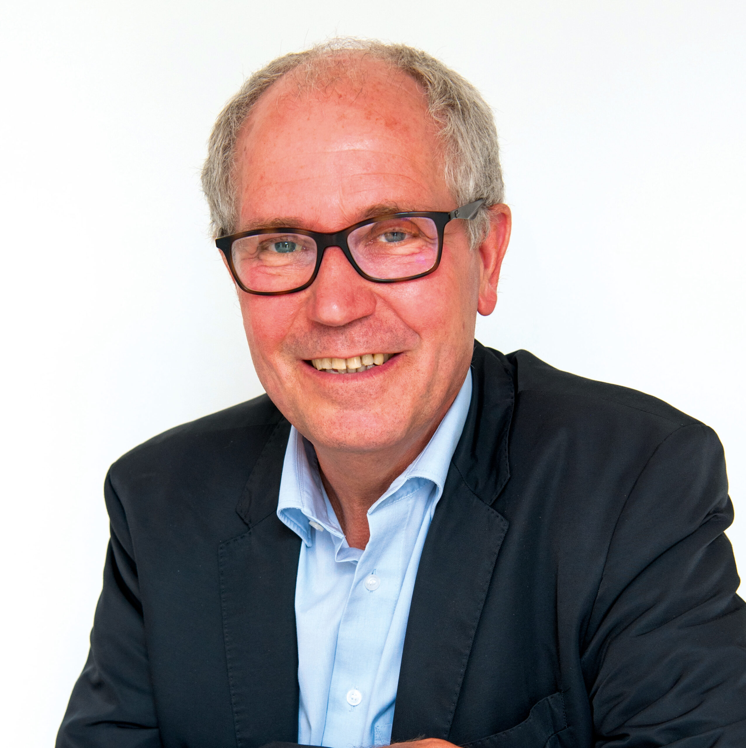 Manfred Müller, früherer Landrat des Kreises Paderborn und Unterstützer des Geistlichen Zentrums Franziskus, spricht am Dienstag, 10. Mai über „Die Seligpreisungen und die Politik“.