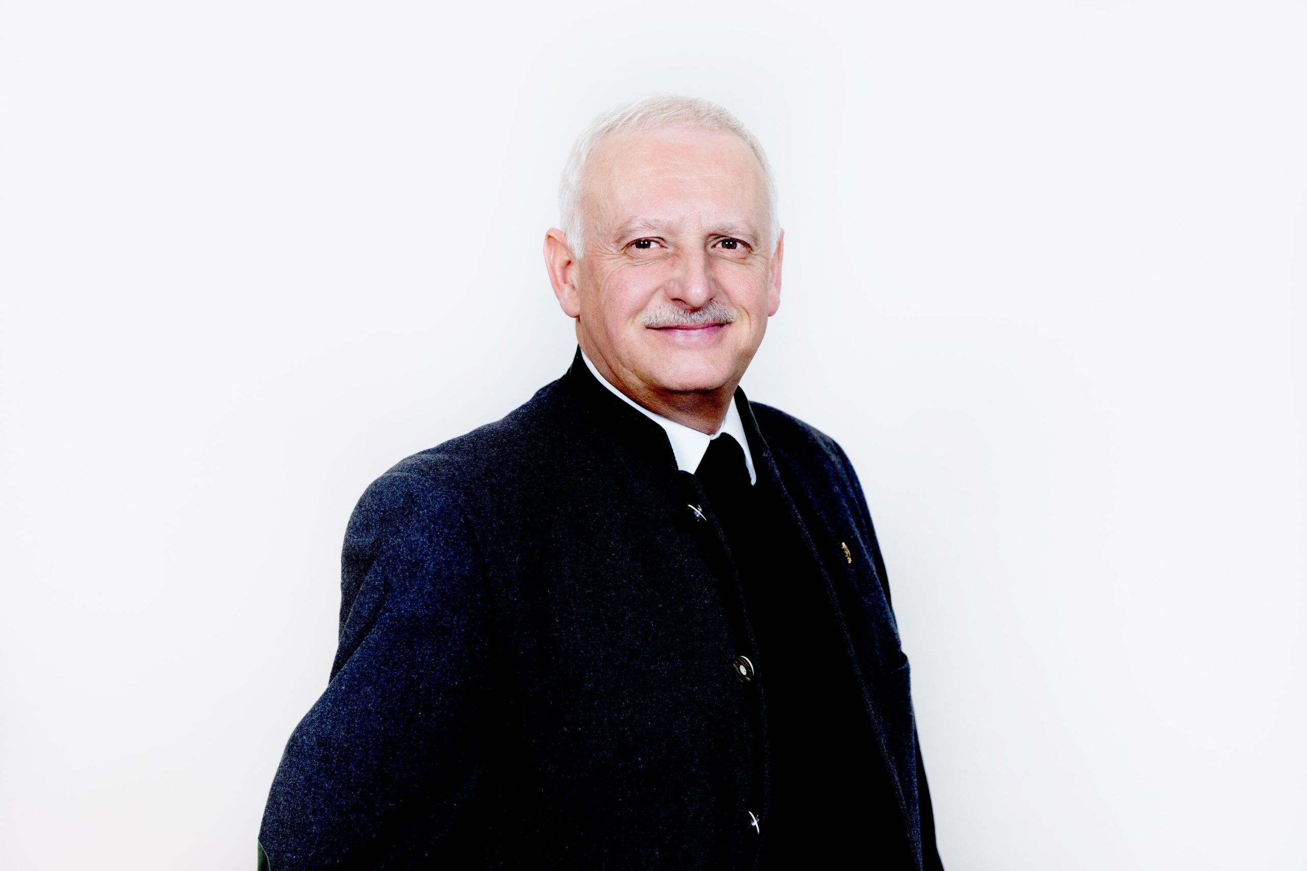 "Unser Ziel ist es, die Menschen im Dienst der Polizei und ihr Umfeld zu erreichen und diesen Menschen eine Stütze zu sein." Monsignore Wolfgang Bender, Polizeidekan im Erzbistum Paderborn