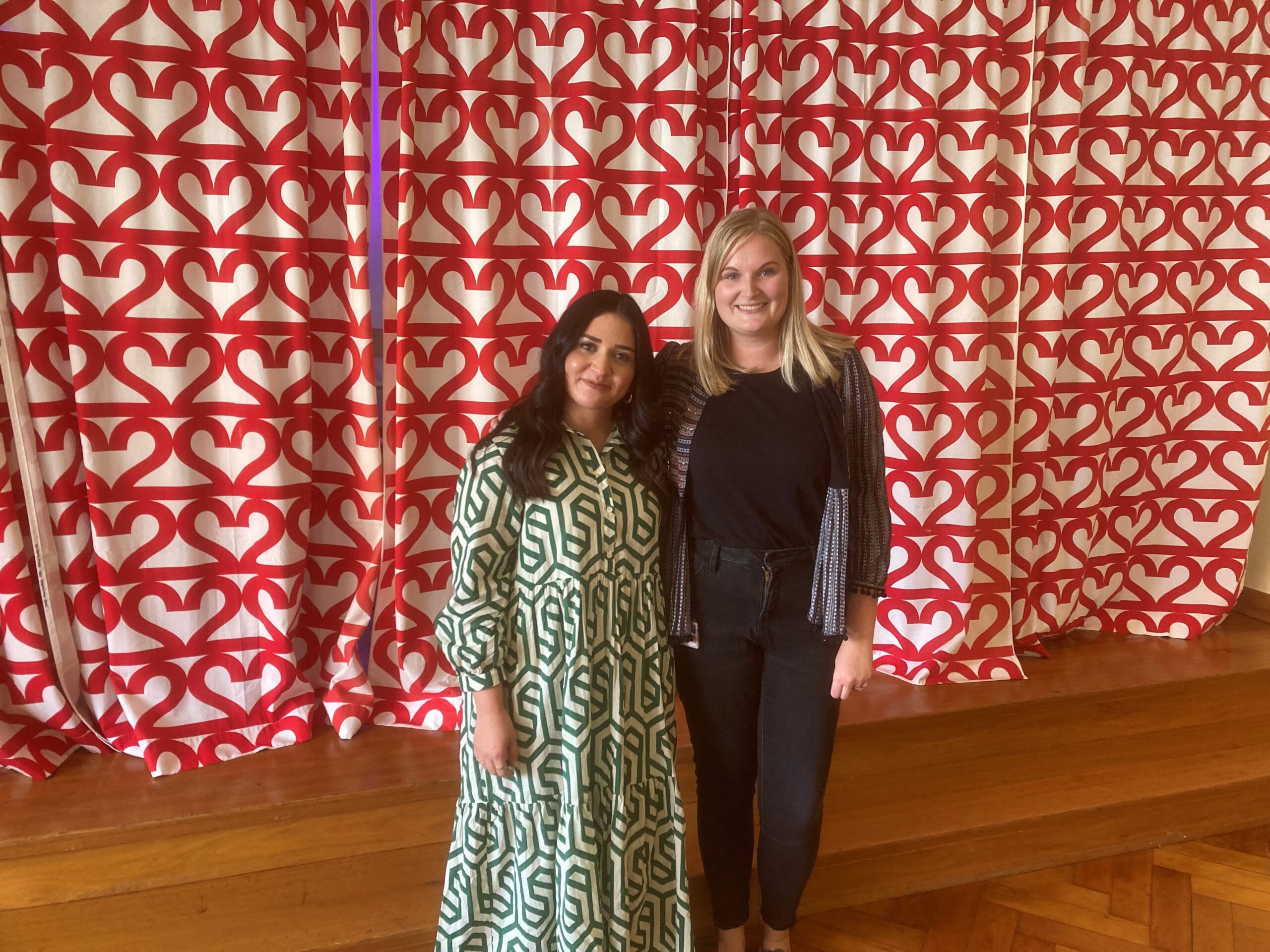 Porträt Esma Demir und Mona Hansmeier