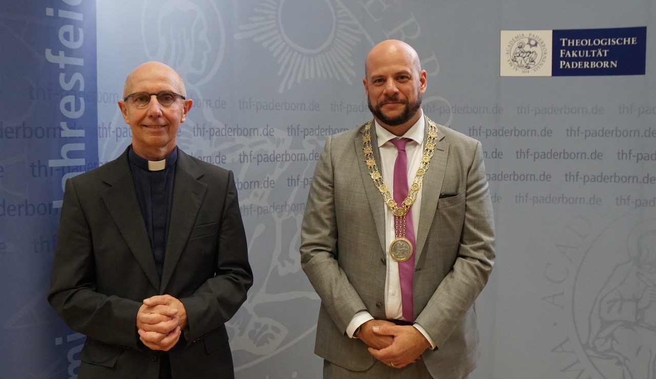 Prorektor Prof. Dr. Christoph Jacobs und Prof. Dr. Aaron Langenfeld