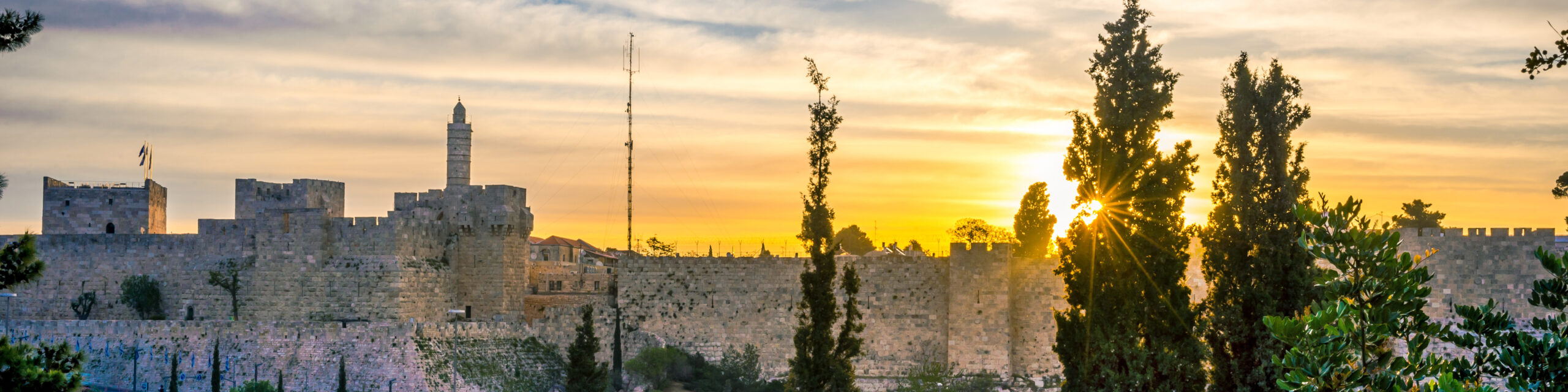Sonnenaufgang über den Mauern von Jerusalem