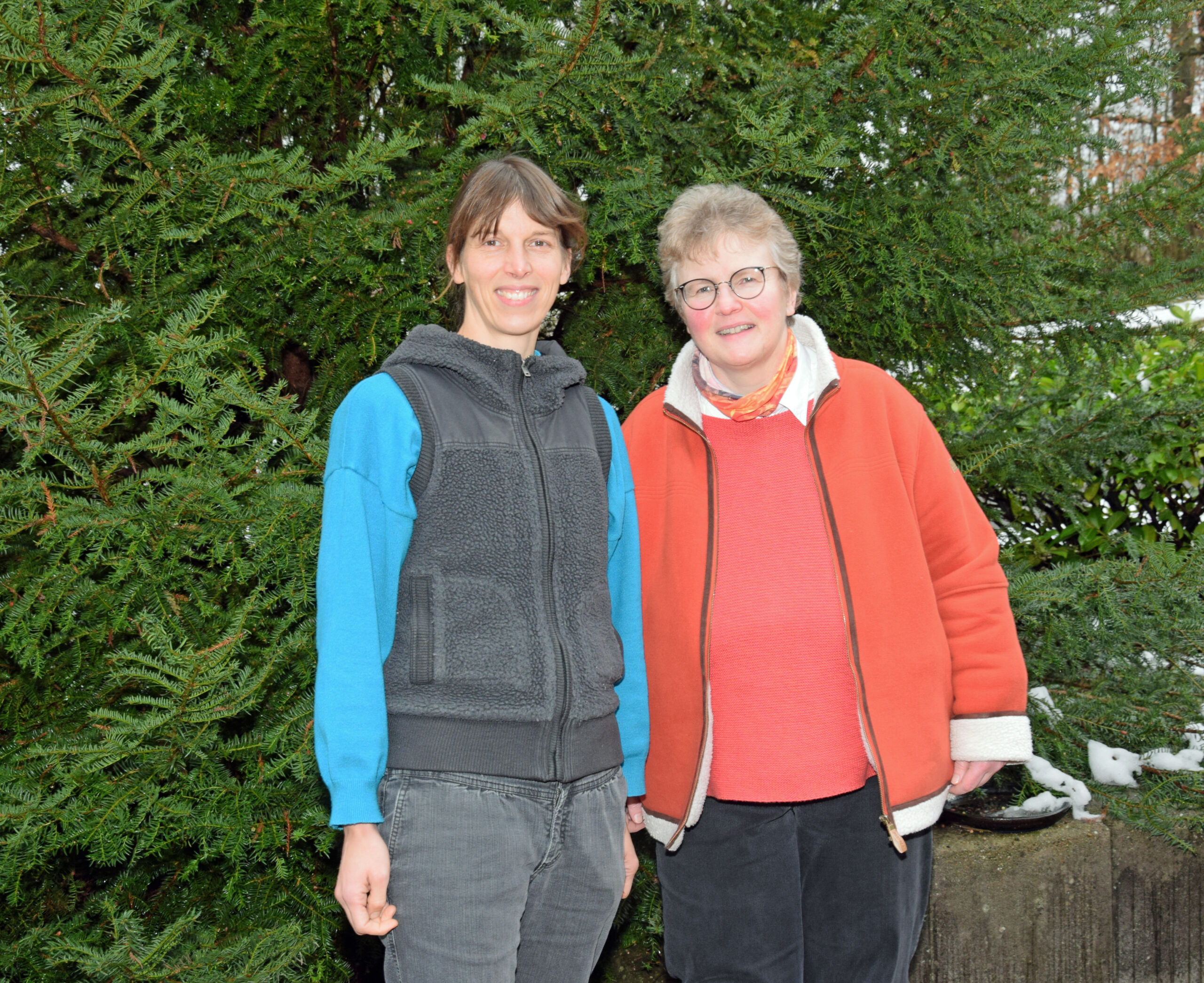 Doppelporträt Dr. Sandra Legge (links) und Dorothee Mann (rechts)
