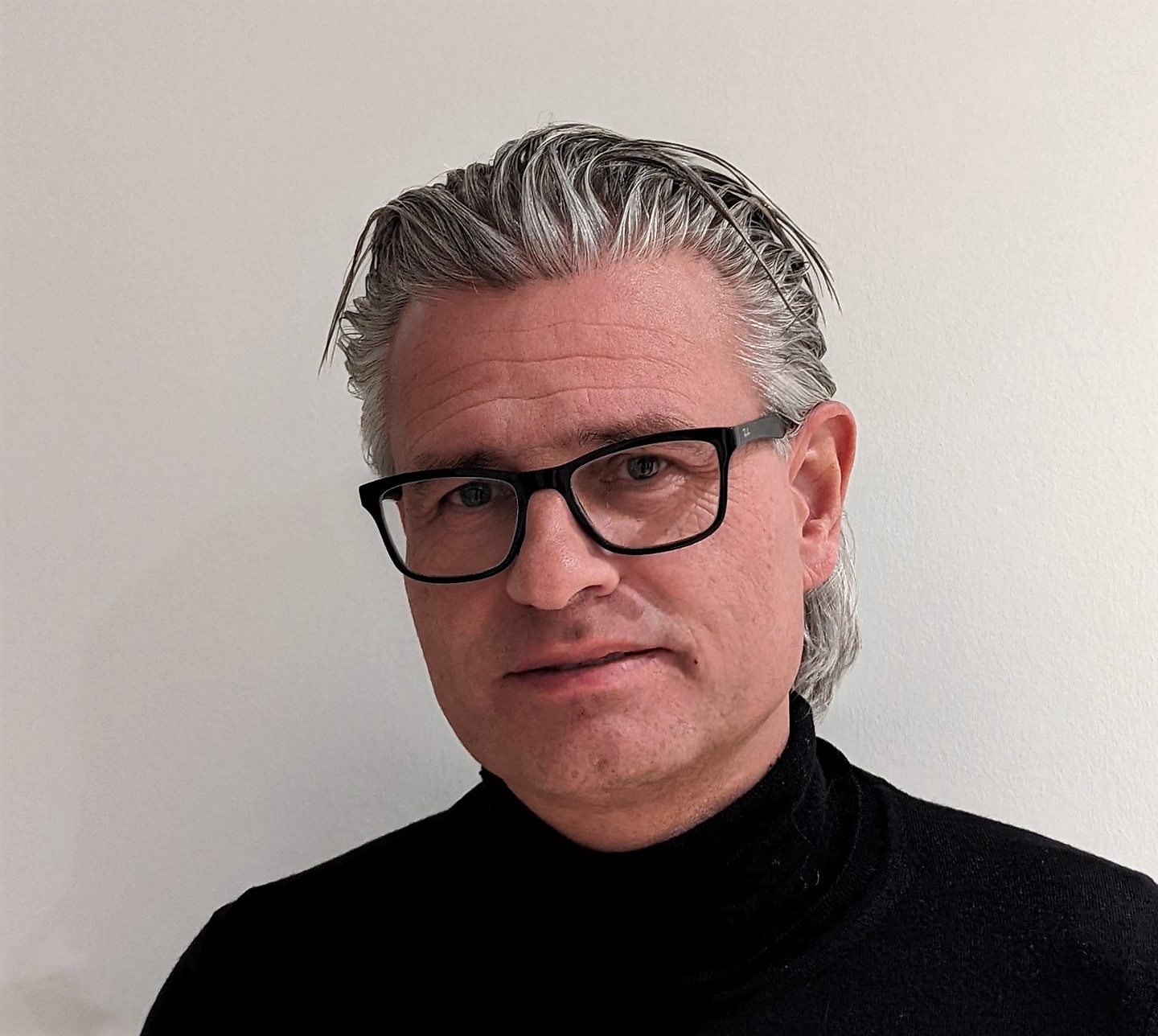 Porträt Prof. Dr. Hoff