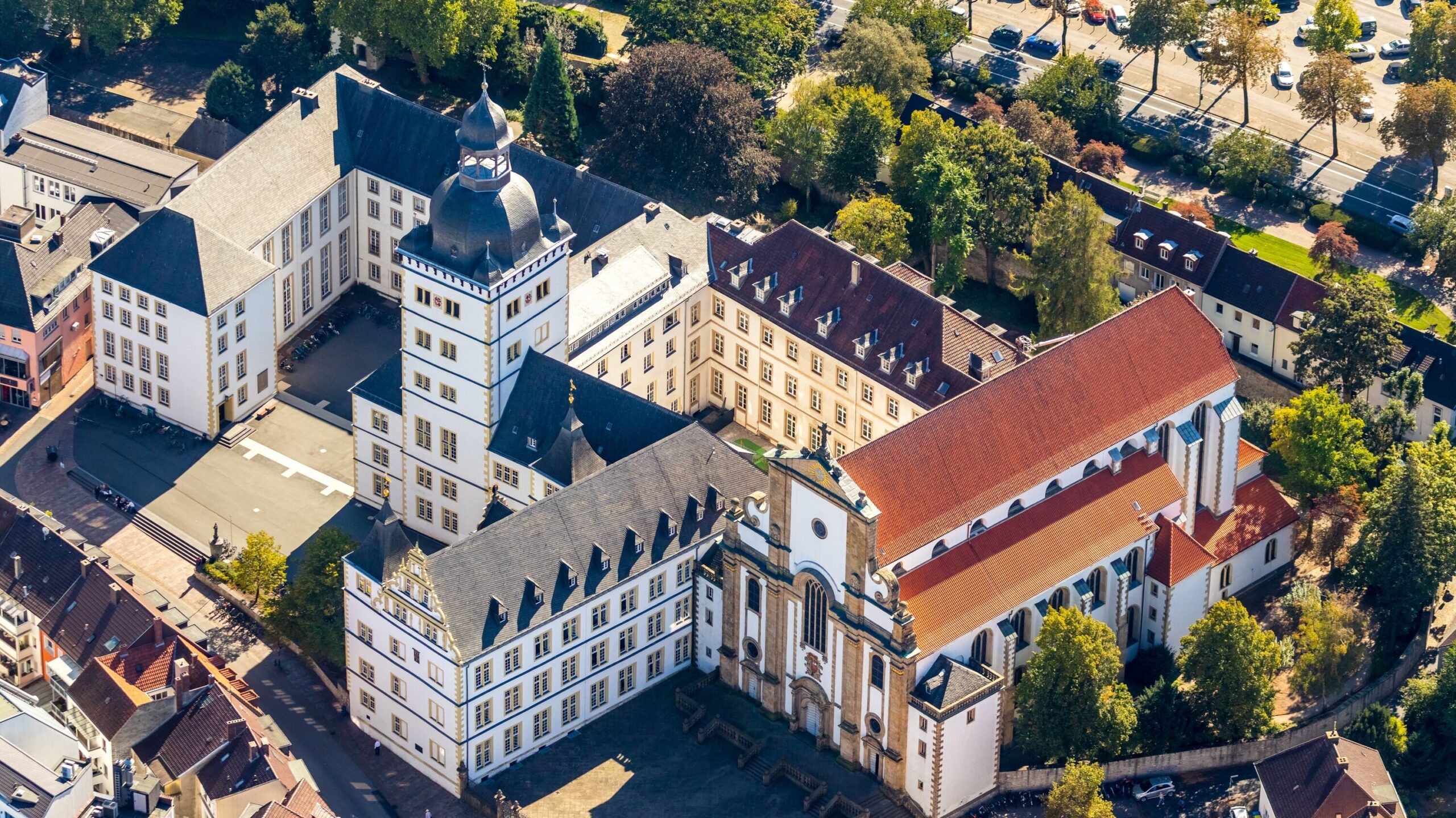 Wie mit dem Anthropozentrismus der Theologie umgehen?