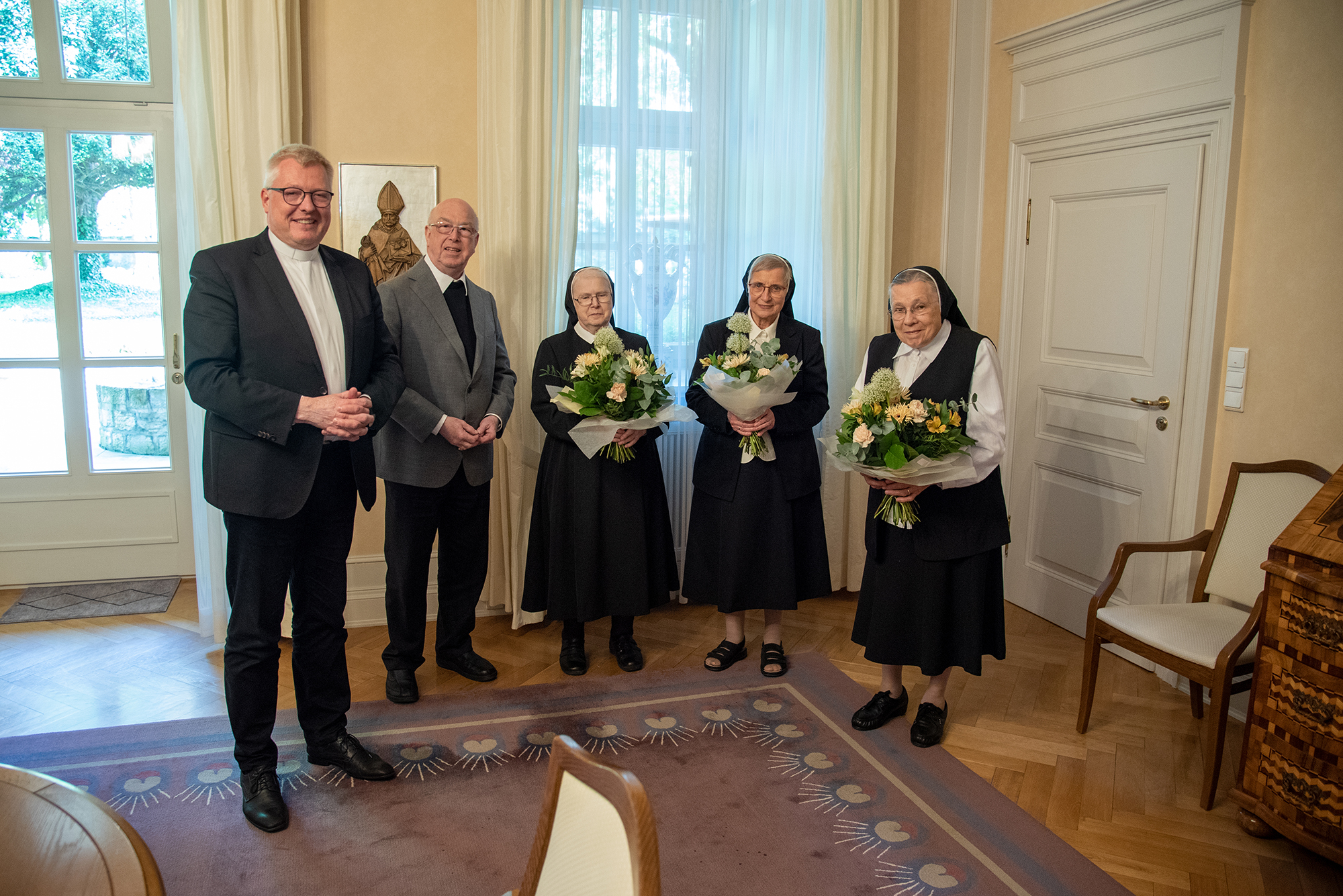 Großer Dank zum Ende einer Ära. Schwestern der Christlichen Liebe beenden ihren Dienst für den Erzbischof von Paderborn.