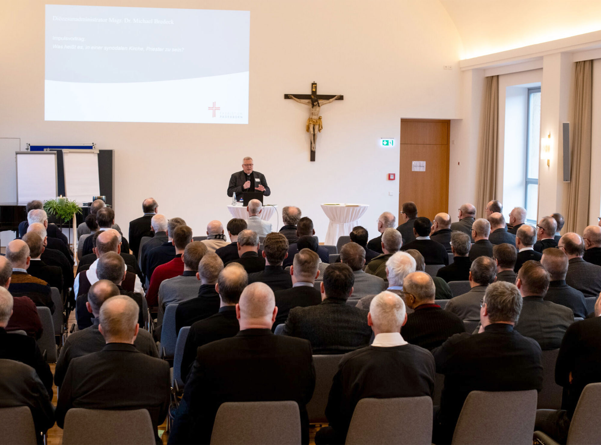In Paderborn nahmen 80 Priester am Priesterkonvent mit demselben Programm wie in Dortmund teil. Foto: Miriam Westfechtel / Erzbistum Paderborn