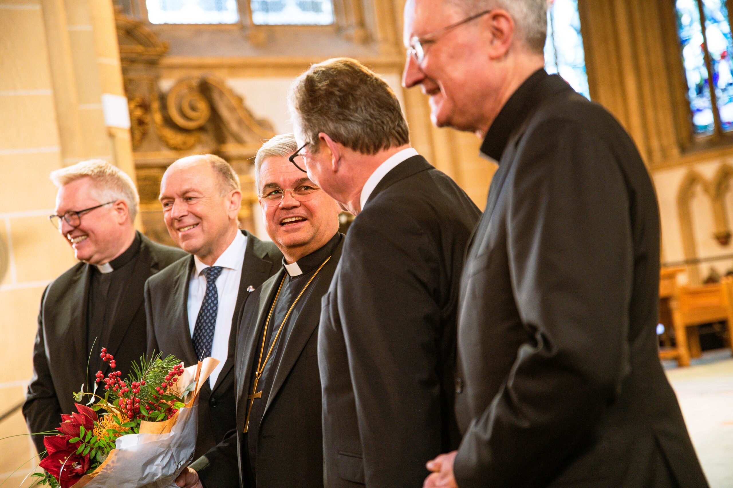 Der designierte Erzbischof Dr. Udo Markus Bentz im Gepsräch mit Bürgermeister Michael Dreier.