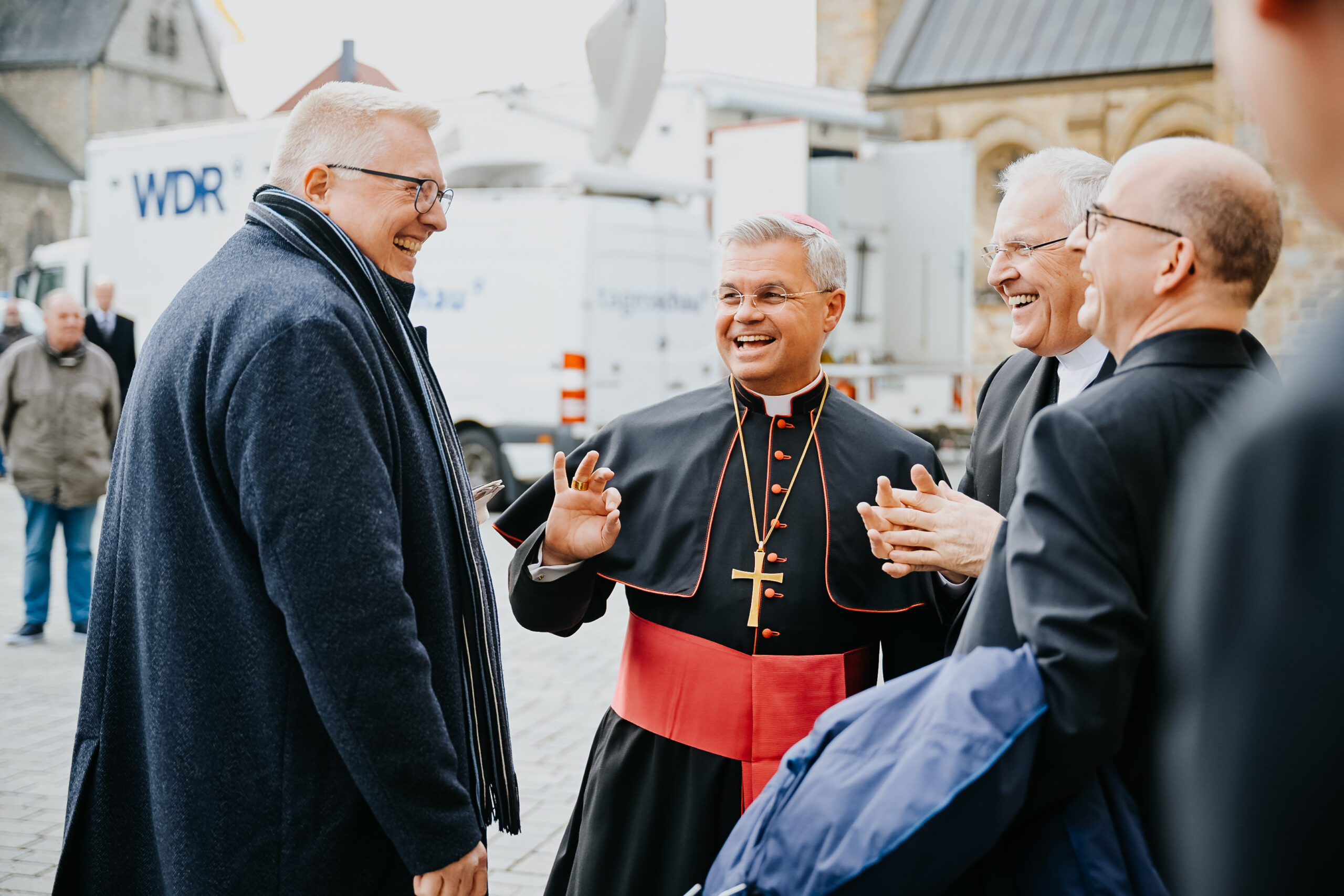Erzbischof Dr. Udo Markus Bentz im Gespräch mit Msgr. Dr. Michael Bredeck