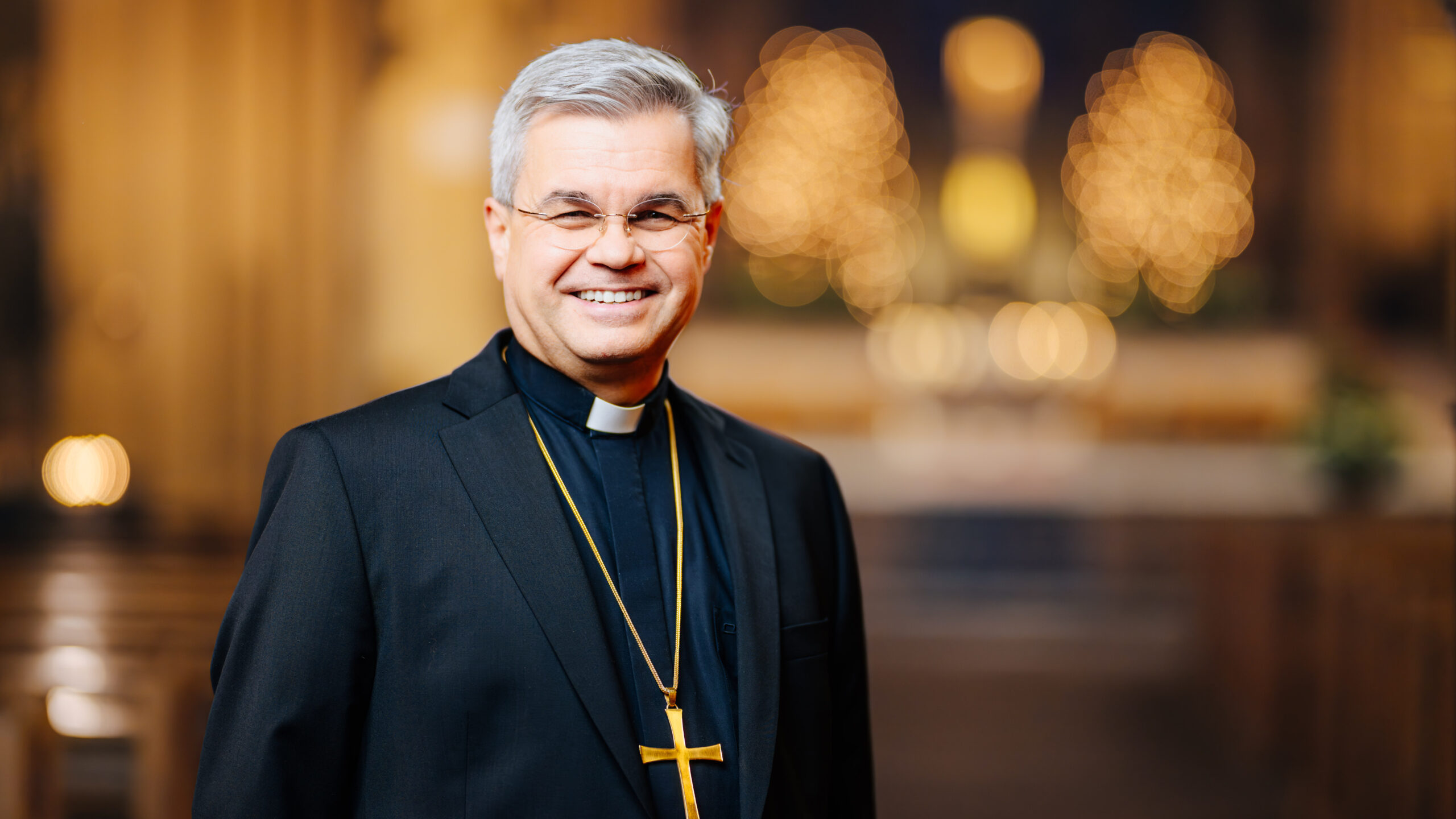 Porträt Erzbischof Dr. Udo Markus Bentz