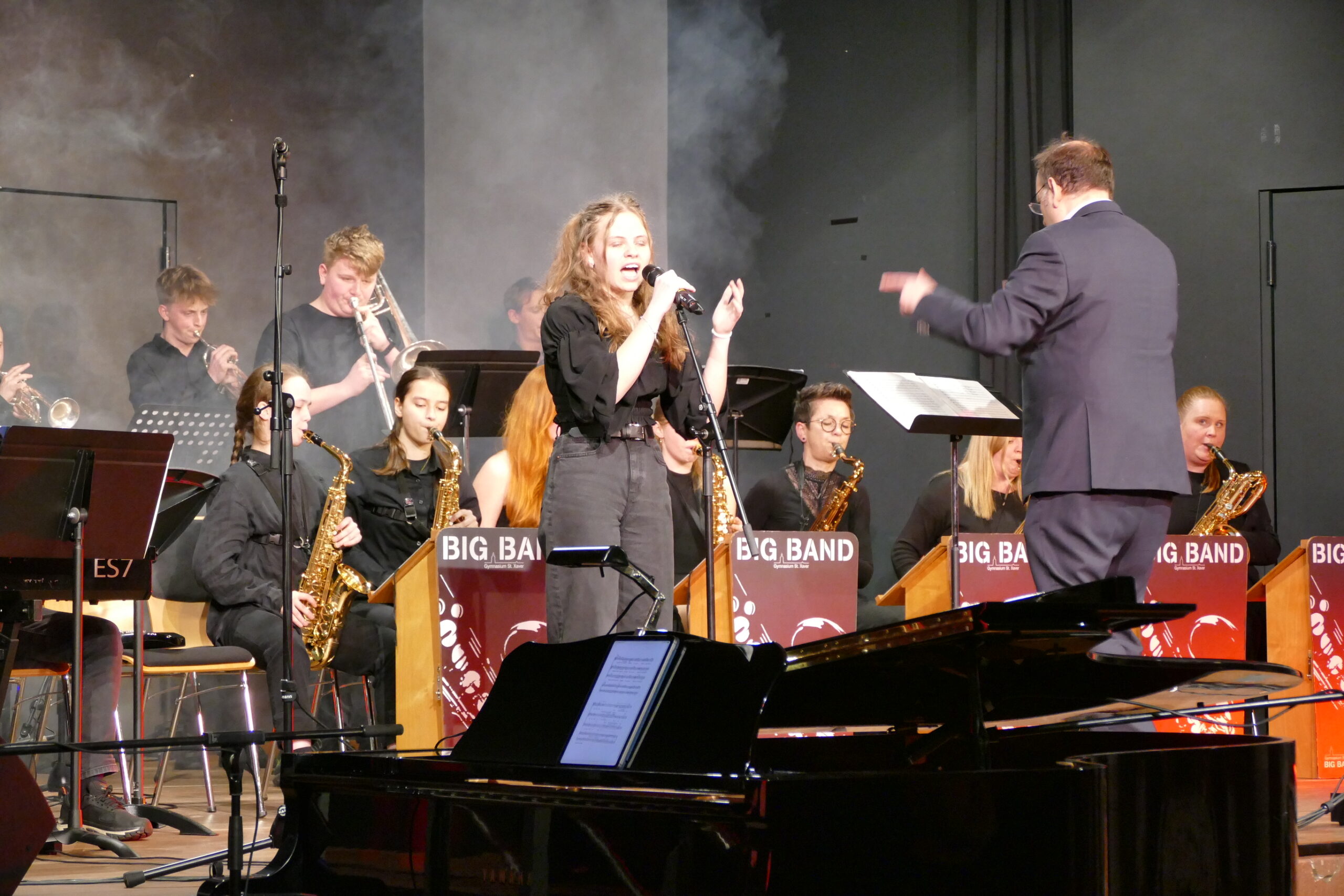 Impressionen des Abends voll Musik am Gymnasium St. Xaver Bad Driburg