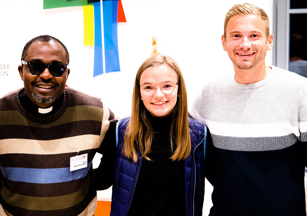 Father Serge (YOUNIB) mit YOUPAX-Team beim Besuch in Paderborn im Oktober 2022