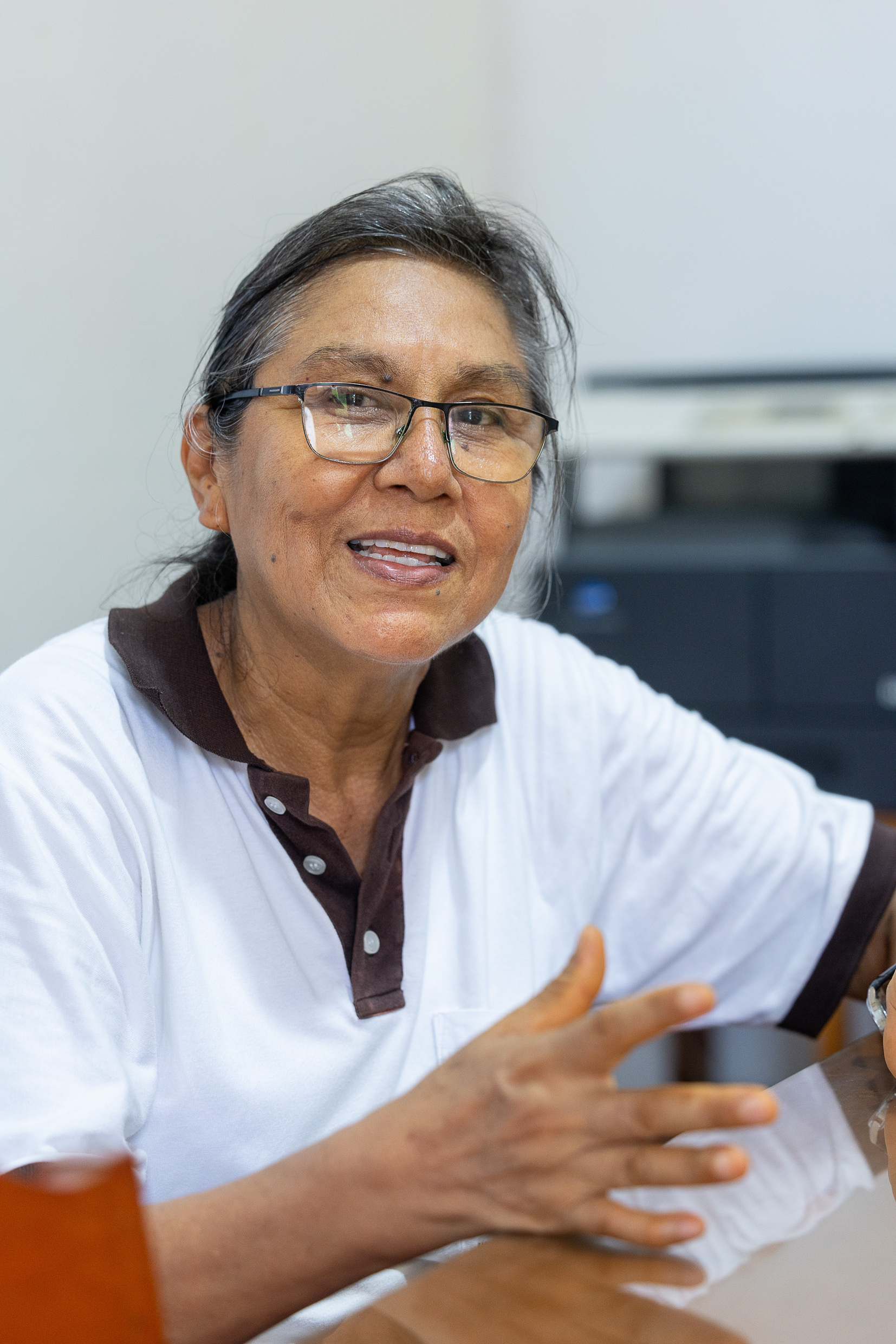 Sr. Lucero Guillén in ihrem Büro in Yurimaguas