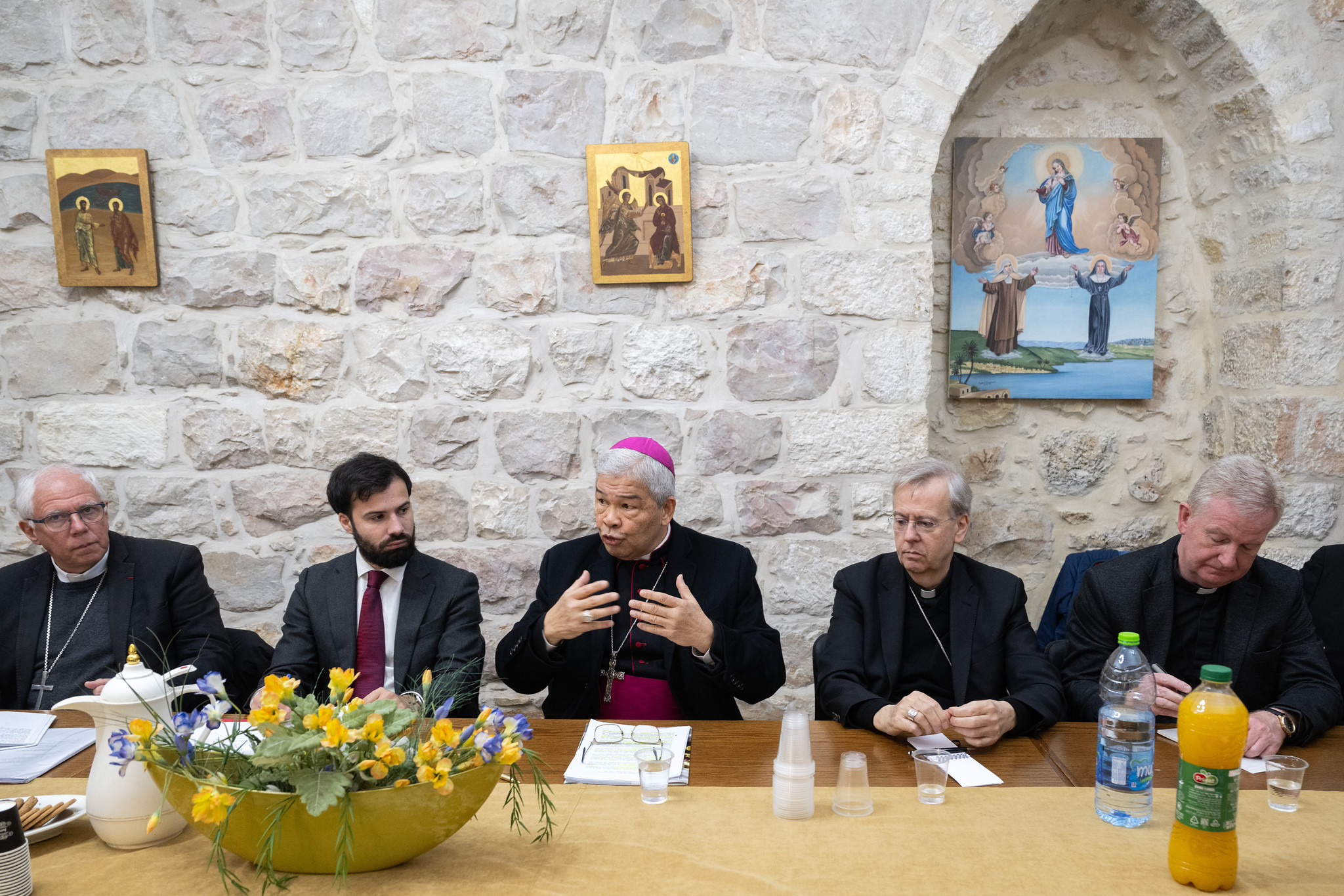 Begegnung mit dem Apostolischen Nuntius in Israel und Apostolischen Delegaten für Jerusalem und Palästina, Erzbischof Adolfo Tito Yllana, beim 25. Internationalen Bischofstreffen im Lateinischen Patriarchat in Jerusalem am 20. Januar 2026.