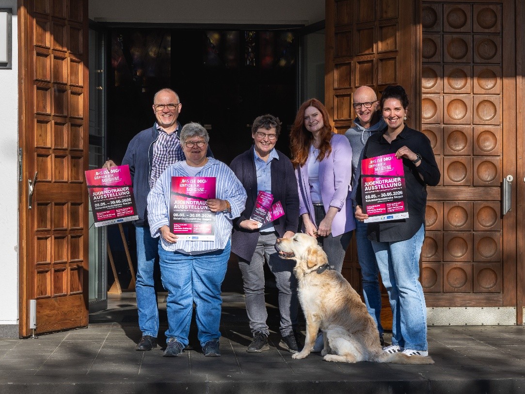 (v.l.):, Michael Scheffel, Susanne Hermann, Irmtrud von Plettenberg, Na-dine Krumm, Christoph Eich und Katharina Jung.