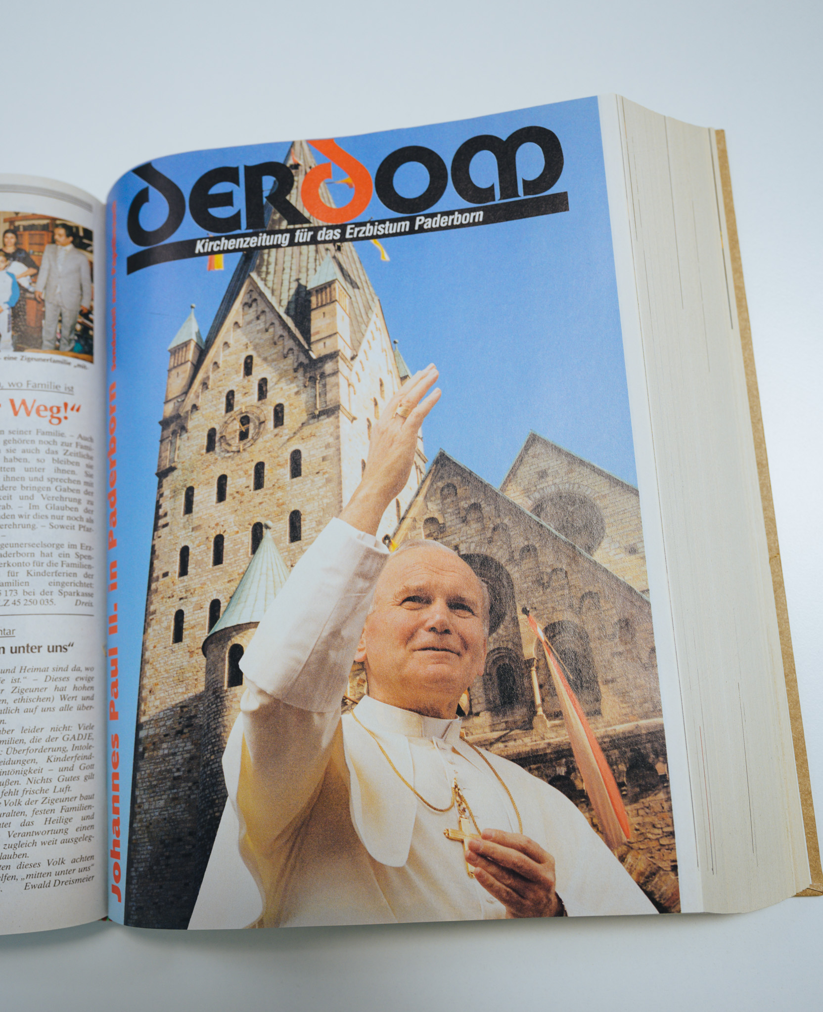 Titelseite der Sonderausgabe von DER DOM zum Papstbesuch in Paderborn im Juni 1996.