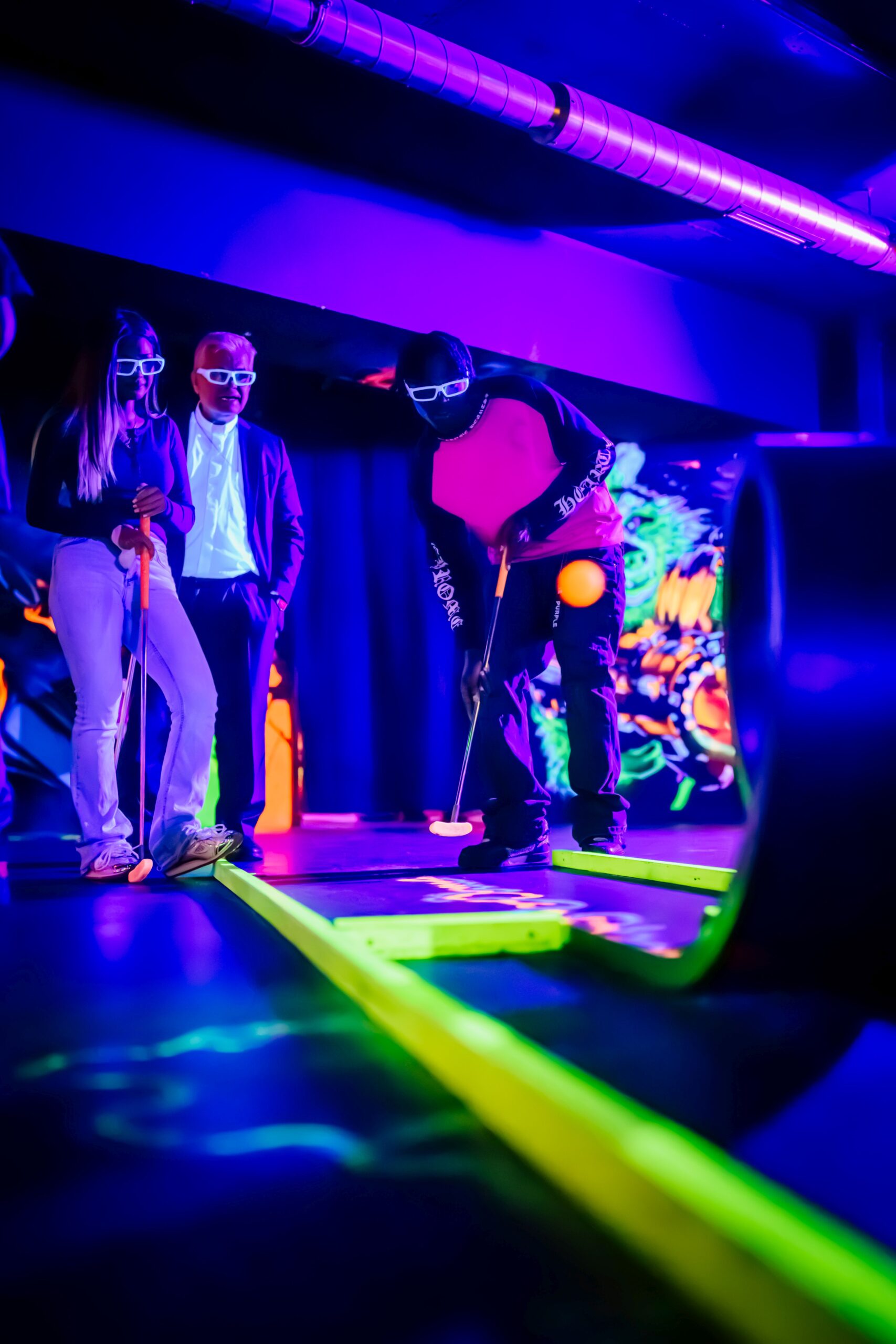 Schwarzlicht-Minigolf Hagen