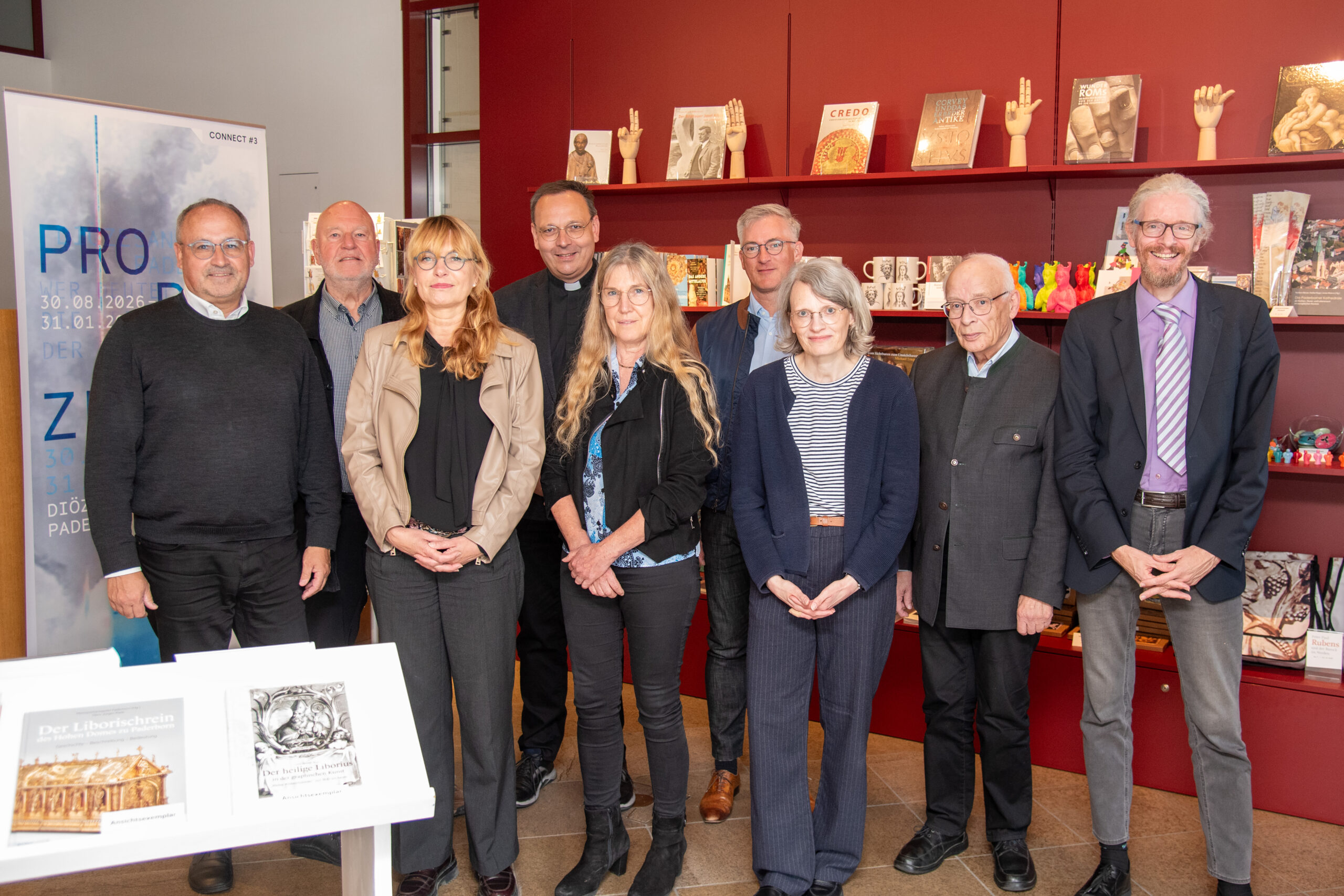 Eine Kirche ist mehr als ihre Mauern. Was bleibt, wenn ein Gotteshaus seine ursprüngliche Bestimmung verliert? Ein Gespräch mit Pfarrer Andreas Kurte und Architekt Heinrich Micus über Verantwortung im Umgang mit Kirchen und die Zukunft besonderer Orte.